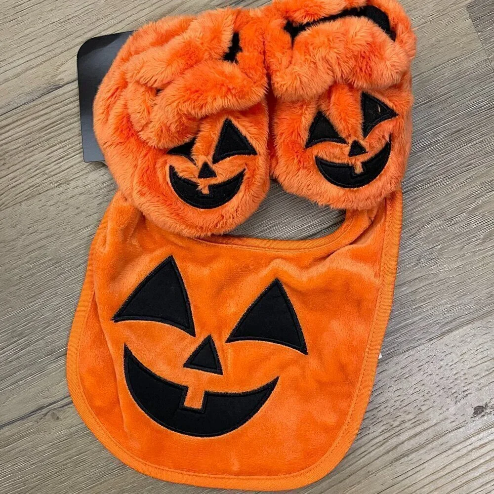Happy Halloween Baby Booties And Bib Set, Orange, Size Bib 0-12M, Booties: 0-6M